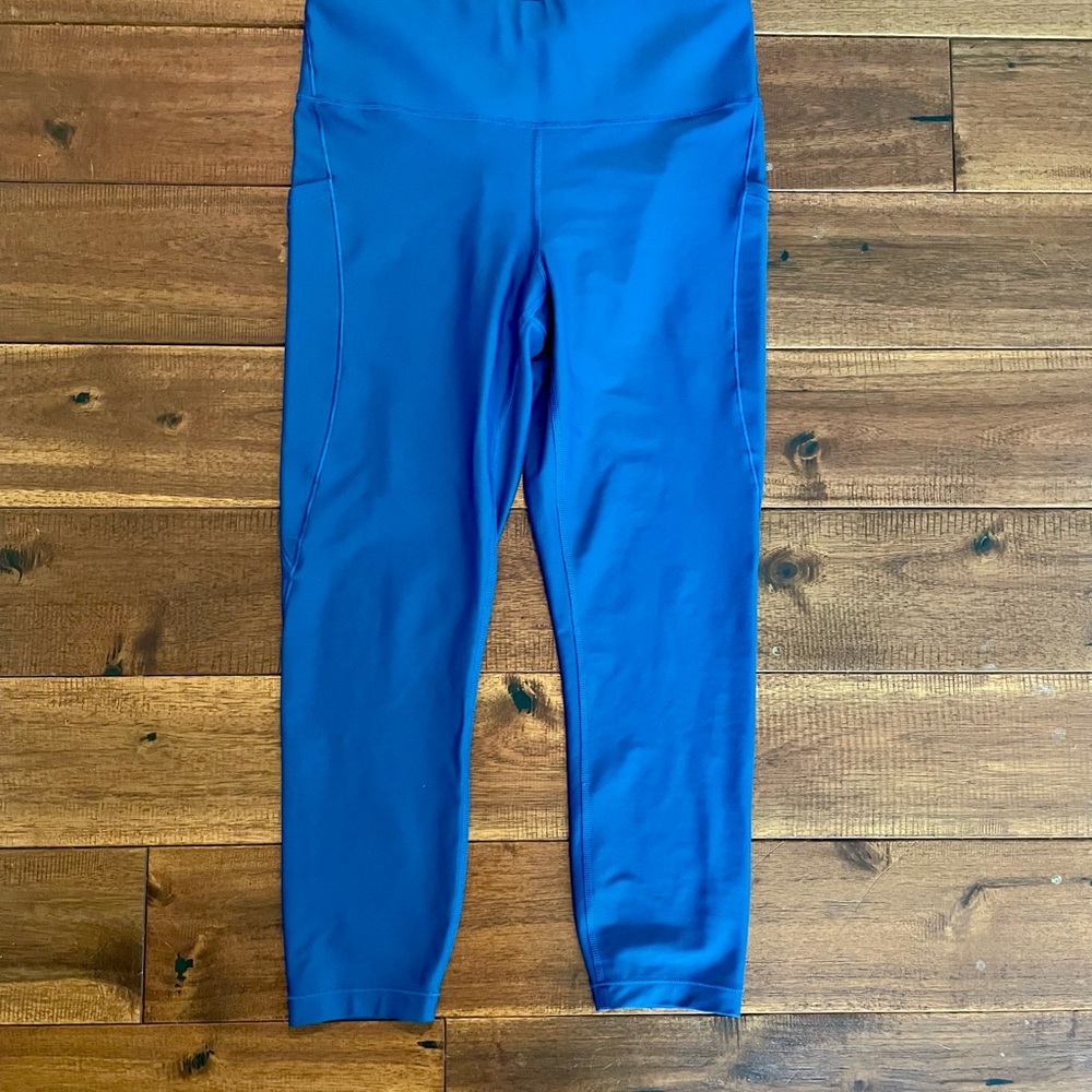 Athleta Elation Stash
